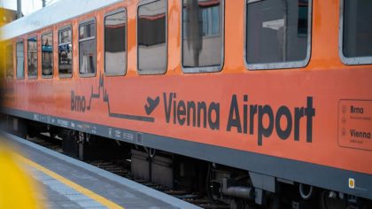 Na vídeňské letiště vyrazil z Brna mimořádný vlak. Pravidelná linka je v jednání