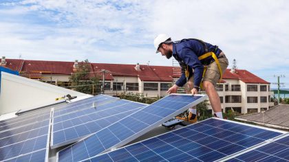 Energetická budoucnost ve vlastních rukou:  solární panely i tepelná čerpadla chrání před cenami energií