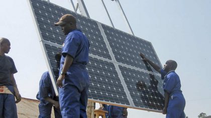 MMR: Zjednodušení staveb solárních panelů
