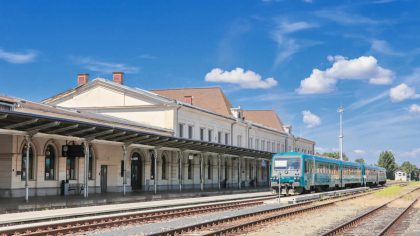 Dojde ke zkrácení cesty vlakem z Prahy do Liberce  