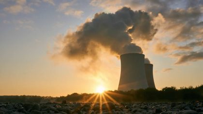 Česká republika a Velká Británie plánují spolupracovat na vývoji malých a středních jaderných reaktorů  