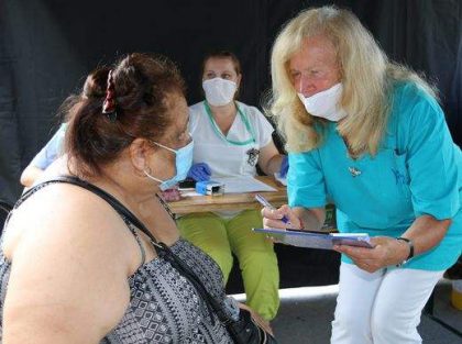 Krajská zdravotní začala očkovat lidi ve vyloučených lokalitách na Ústecku