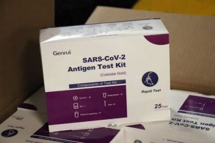 Ústecký kraj obdržel pro školy přes 340 tisíc kusů antigenních testů